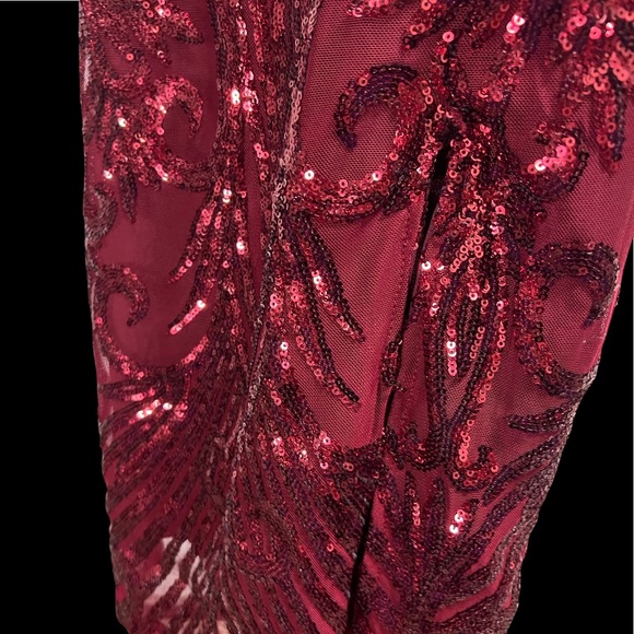 Red Sequin Design Dress with slit - Picture 5 of 6